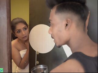 Indian alone Bhabhi fantasy..